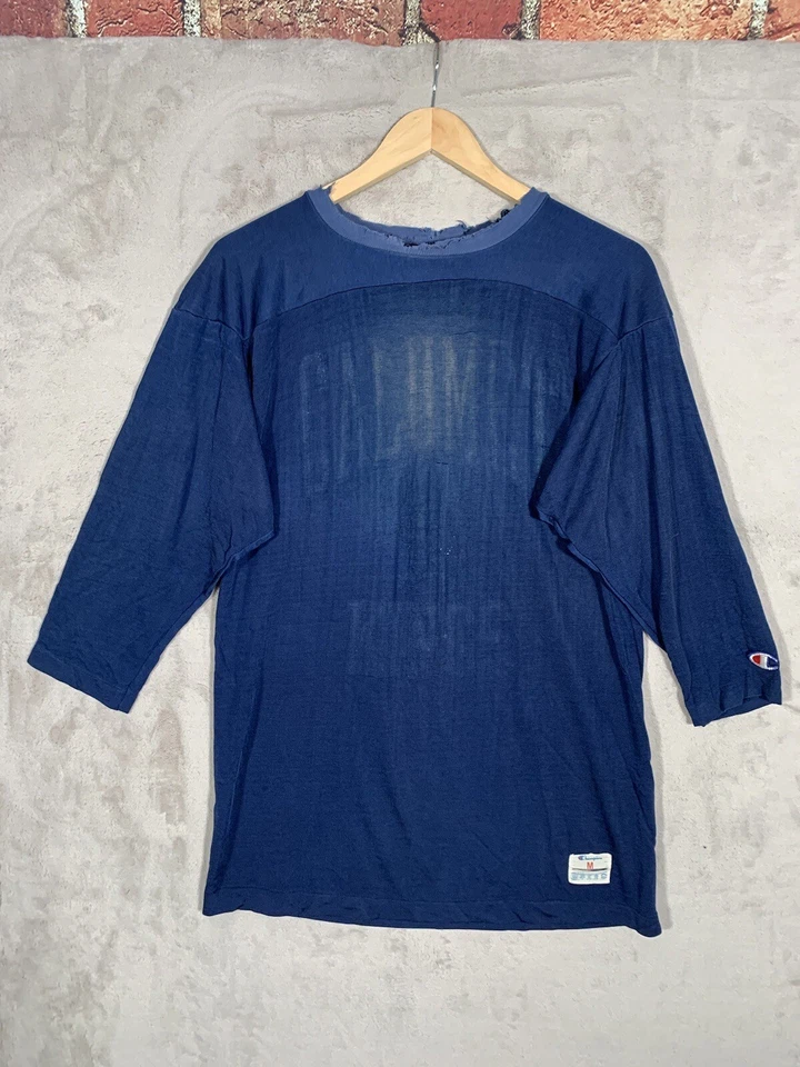 Camiseta deportiva de malla Champion vintage para hombre mediana azul color descolorido flecos manga corta  Foto 1 de 4