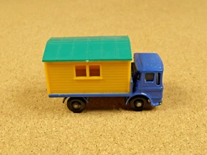 OLD VINTAGE LESNEY MATCHBOX # 60 SITE HUT TRUCK - Imagen 1 de 6