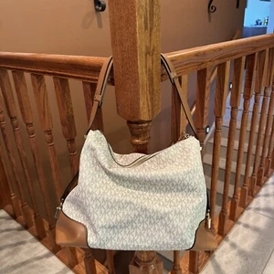 Bolso Michael Kors Crosby 30H8GCBL3B vainilla/bellota con bolsa antipolvo - Imagen 1 de 6