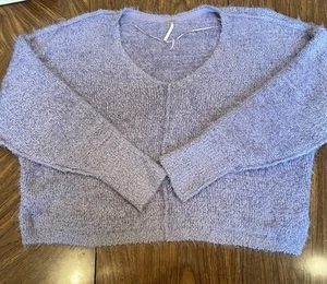 Free People Icing V Women's S Pullover Sweater Fuzzy Slouchy Lilac Oversized - Picture 1 of 5