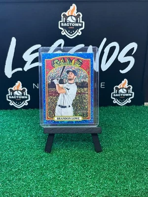 2021 Topps Heritage - Brandon Lowe #241 Chrome Blue Sparkle - Image 1 of 2