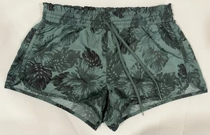 Aerie AEO Women’s Tropical Floral Green Shorts Size Medium Elastic Waist - Picture 1 of 4