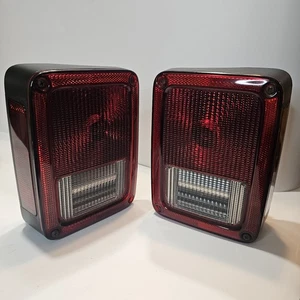 2007-2018 Jeep Wrangler TailLights Lamp Right and Left Side 55077890A/55077891A - Picture 1 of 20