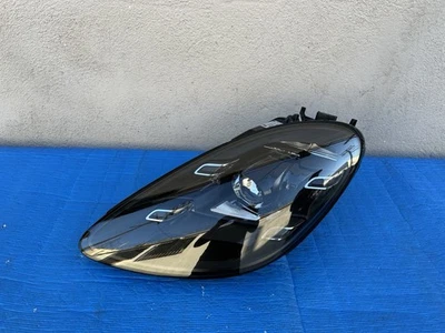 Faro izquierdo LED 2020-23 Porsche 718 Boxster 982 PDLS OEM 982941035AJ Foto 1 de 4