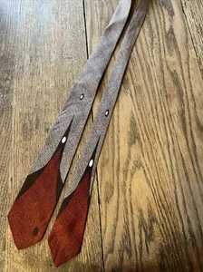 Mid Century Arrow Brown Red Abstract Tie 2.3/4x50 1950’s - Picture 1 of 4