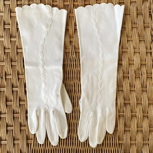 Vtg Aris Dress Gloves Size 6 1/2 Off White Made in Italy Scalloped Cuffs Cotton - Picture 1 of 5