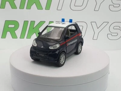 Smart ForTwo Maisto 1/32 Blu - Immagine 1 di 4