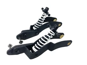 Vorderes Paar Lenkgabeln weiß Stoßdämpfer Pride Jazzy 1101 1121 Elektrorollstuhl - Bild 1 von 5