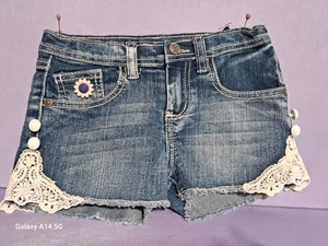 Vanilla Star Denim Distressed Girl Jean Shorts Size 6x Light Wash Lace + Buttons - Picture 1 of 6