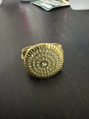 18k Gold Ring Size 11 - Image 1 of 2