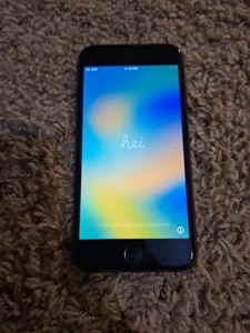 iPhone 8 64 Go débloqué - Bon état d'usage - Photo 1 sur 6