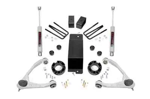 Rough Country 3.5" Lift Kit with N3 Shocks for 07-16 Silverado, Sierra 1500 4WD - Picture 1 of 8