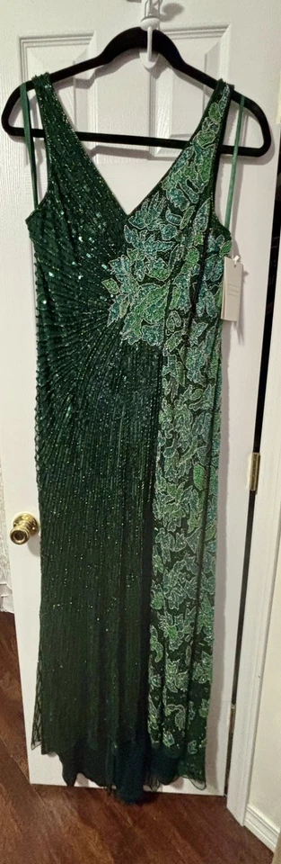 NWT MAC DUGGAL SZ 16 IN DEEP GREEN Sleeveless Evening Gown #5473 - Image 1 of 4