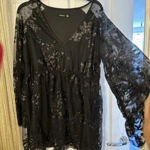 Boohoo Black Long Sleeve Lace & Sequin Dress Size 20 - Picture 1 of 8