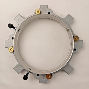 Speedotron iConcept Aluminum Speed Ring 3/8"-16 & 1/4"-20 Strobe Connector - Picture 1 of 5