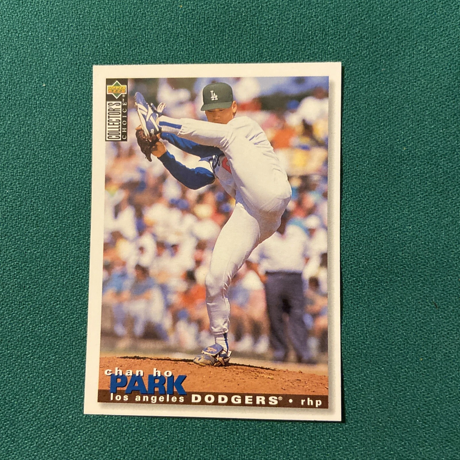 1995 Upper Deck Collectors Choice Chan Ho Park Baseball Card #232