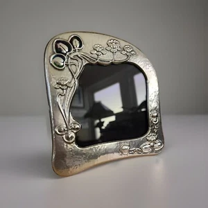 Marco de fotos estilo Art Nouveau martillado inglés de ley y esmalte - Imagen 1 de 11