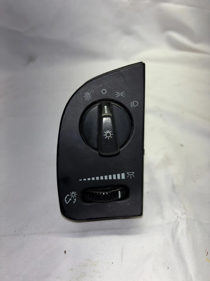 Interruptor de luz principal Mercury Grand Marquis/Ford Crown Victoria 2003-2011 OEM Foto 1 de 2