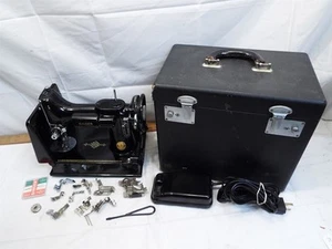 Singer Featherweight Quilting Sewing Machine 1948 221-1 No Case Runs Well Bobbin - Picture 1 of 9
