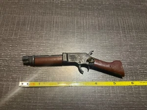VTG 1960s LAIG WANTED DEAD OR ALIVE "MARES" CAP GUN MINIATURE RIFLE TV SHOW - Picture 1 of 7