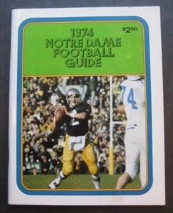 Notre Dame Fighting Irish Football Guide 1974 Tom Clements - Imagen 1 de 8