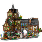 Medieval Town Centre with 10 Interior Rooms and Main Square 4745 Pieces New