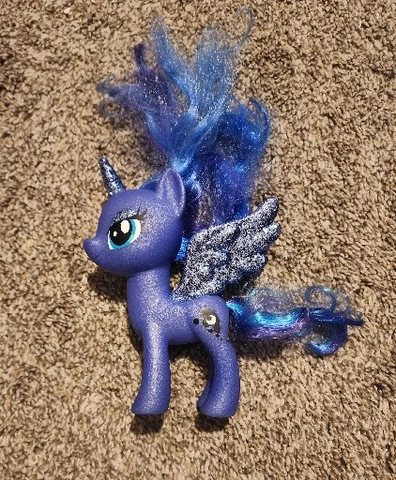 2016 My Little Pony 6.5" Princess Luna Nightmare Moon Glitter Wings Sparkle Blue Cover