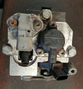 DETROIT DD15 FUEL DOSER VALVE ASSY  A4710700055 BOSCH 0444030007 - Picture 1 of 7