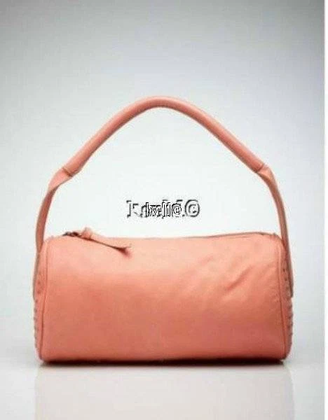 НОВЫЙ С ЯРЛЫКАМИ BCBG MAXAZRIA РОЗОВЫЙ ПЕРСИК ИМБИРЬ КОЖИ HOBO СУМОЧКА С ЗАКЛЕПКАМИ - Изображение 1 из 1