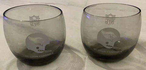 Lot of 2 1970s St. Louis Cardinals 10oz Whiskey Glasses Smoke NFL Football Cover