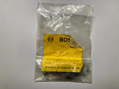 Пара сменных углеродных щеток Bosch f электроинструменты 2 604 321 904 720 - Изображение 1 из 4