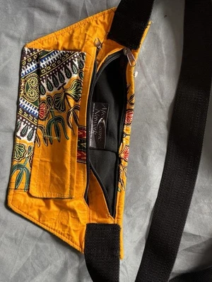 Riñonera de tela africana con bolsillos con cremallera hebilla de alta resistencia Ghana nueva sin etiquetas Foto 1 de 4