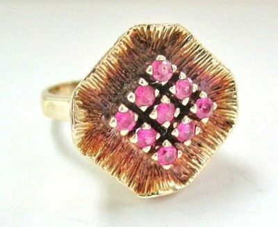 L@@K Beautiful Vntg Solid 10K Yellow Gold Ruby Cluster Cocktail Ring size 6.5 - Image 1 of 4
