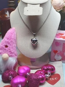 Heart Locket Charm Pendant  Necklace Silver Tone Chain Link  18"  NWT - Picture 1 of 12