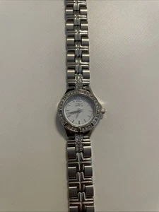 Invicta Wildflower Ladies Model 0126 Watch EXCEPTIONAL CONDITION - Picture 1 of 9