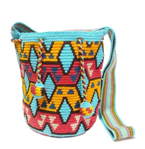 Bolso de Mano Wayuu Crochet Hecho a Mano, Mochila Tejida, Bolso Tribal Colombiano, Bolso de Playa - Imagen 1 de 2