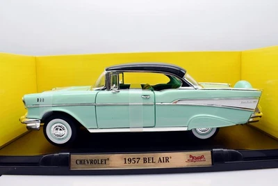 American Cars Model 1:18 Chevrolet Bel Air Diecast Road Vintage - Image 1 of 4