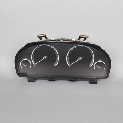 Cuadro de instrumentos velocímetro BMW 535i 550i 640i 650i 750i X3 OEM usado Foto 1 de 4