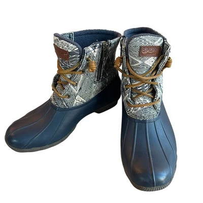 Botas de lluvia Sperry para mujer con estampado geométrico de agua salada STS97761 talla 7,5 Foto 1 de 4