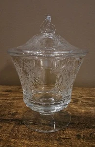 FOSTORIA Footed Candy Jar & Lid Heather Etched Glass - Picture 1 of 4