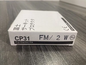 Fuji Electric CP31 FM/2W Protezione Circuito 240/250VAC 60/65VDC 1-Pole 2A - USA - Foto 1 di 9