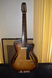 guitare jazz model e2 by french luthier antoine di mauro circa 1950 - Bild 1 von 8
