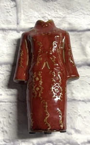 Kimono Vase Keramik asiatisch Kleid orientalischer Stil rot goldfarben Weltmarkt - Bild 1 von 5