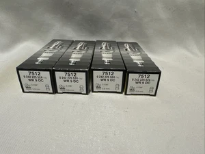 Juego de 4 bujías Bosch Super 7512 o WR9DC o 0242225524076 NOS - Imagen 1 de 1