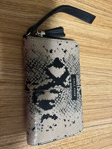 Neu mit Etikett Cole Haan Benson Quaste Schlangenleder Reise Reißverschluss Smartphone Geldbörse $ 130 - Bild 1 von 5