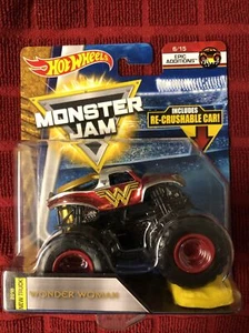 2018 HOT WHEELS MONSTER JAM NEW TRUCKS 1/64 WONDER WOMAN EPIC EDITIONS #6/15 WOW - Picture 1 of 3