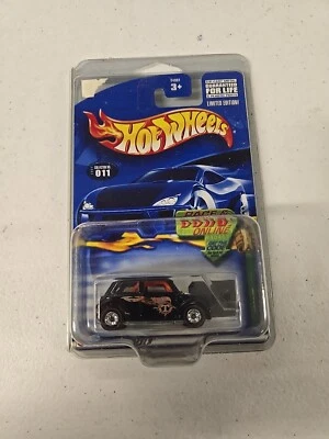 HOT WHEELS 2002 TREASURE  HUNTS - MINI COOPER.  11 of 12 VEHICLES - Image 1 of 2