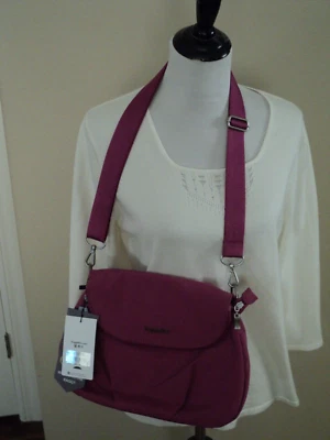Baggallini Amanda Crossbody Shoulder Bag Purse Multi Pocket Rose/Hot Pink - Image 1 of 3