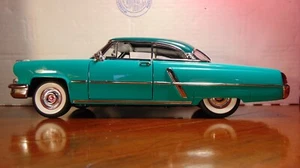 Lincoln Capri 1952 vintage die cast model (18) - Picture 1 of 12