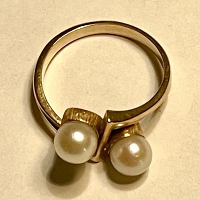 Eleganter 585 Goldring mit zwei edlen Perlen – zeitlose Luxus-Eleganz – ca. 4g - Bild 1 von 4